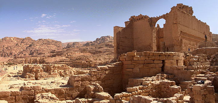 Qasr al-Bint